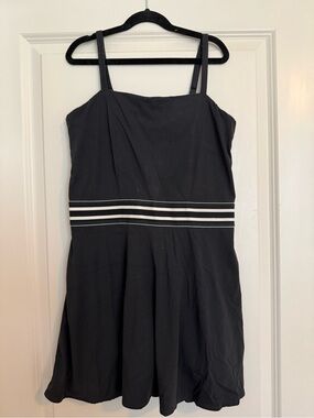 JoyLab Black Mini Dress with White-Trim Waist